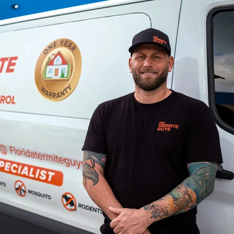 Professional fumigation tent on Coconut Grove home